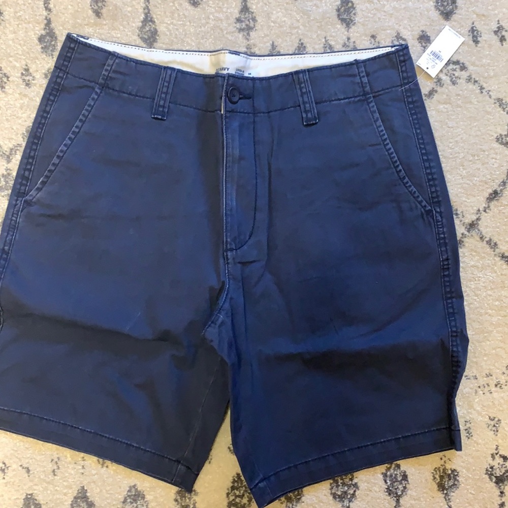 Old Navy Lived in short